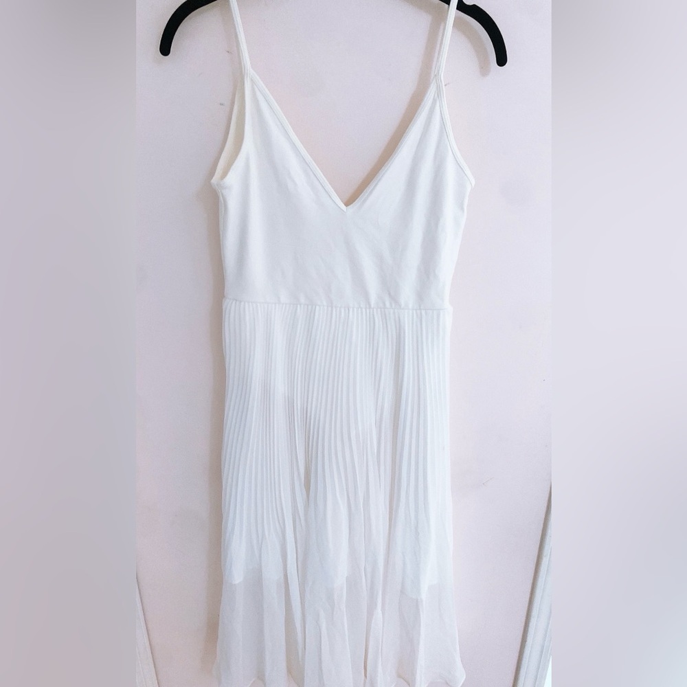 Aritzia Wilfred Daphnee Dress - Picture 3 of 10